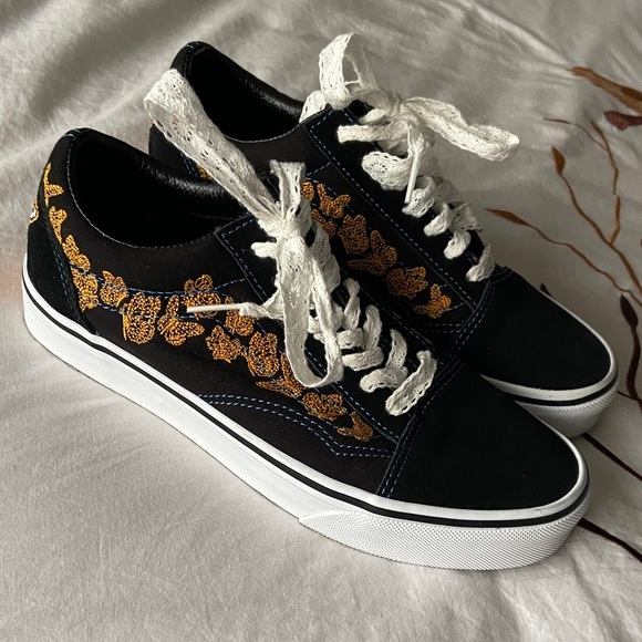 Vans Day of the Dead Dia de los Muertos Black Skater Shoes 7 EUC - Picture 2 of 7